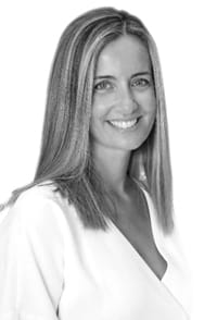Elena Ravello, Gestión de RRSS y marketing en Global Dprint